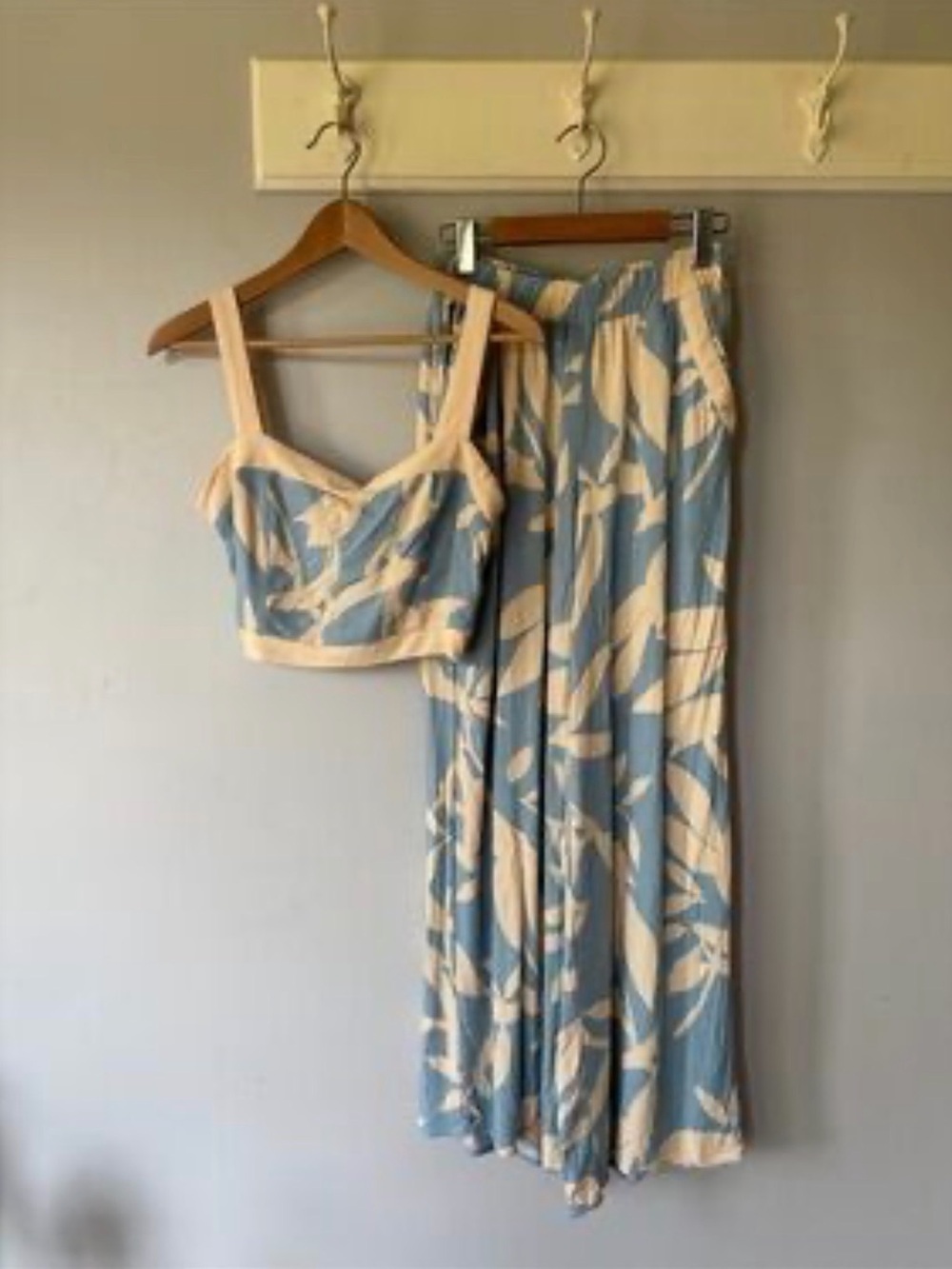 Two-Piece Blue and Cream Floral Jumpsuit Set
